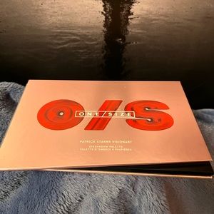 One Size Patrick Star Visionary Eye Shadow Palette.